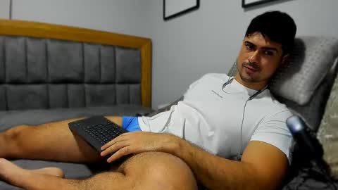 Snapshot of adam_clarke chatting on January 20, 2025, 2:25 pm adam clarke online show from January 20, 2025, 2:25 pm