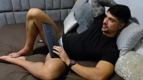 Snapshot of adam_clarke chatting on January 29, 2025, 3:33 am adam clarke online show from January 29, 2025, 3:33 am