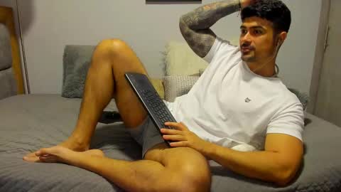 Snapshot of adam_clarke chatting on March 7, 2025, 6:02 am adam clarke online show from March 7, 2025, 6:02 am