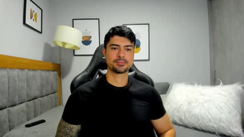 adam clarke online show from November 6, 2025, 4:02 am