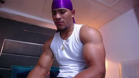 adam_fit19cm online show from April 1, 2026, 2:03 pm
