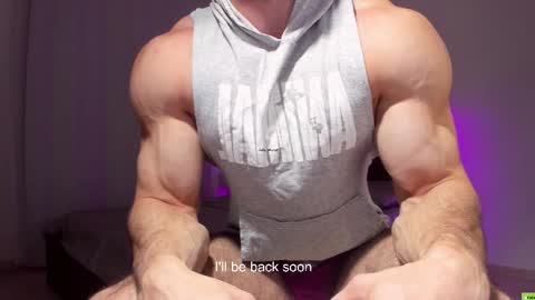 Snapshot of adam_muscle_ chatting on January 12, 2026, 5:51 pm Adam online show from January 12, 2026, 5:51 pm