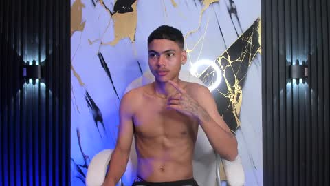 adam_piarse online show from February 25, 2025, 1:41 am