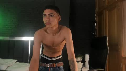 adam_piarse online show from March 9, 2025, 9:46 am