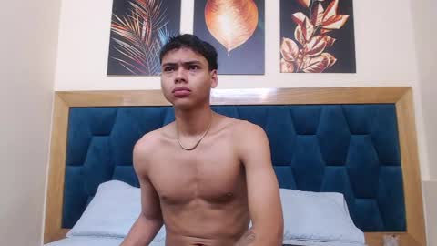 adam_piarse online show from May 29, 2026, 4:10 am