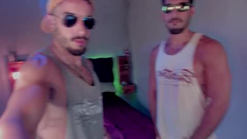 Hello welcome 3 online show from October 1, 2025, 6:36 pm