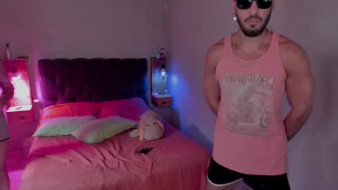 Hello welcome 3 online show from October 16, 2025, 6:20 pm