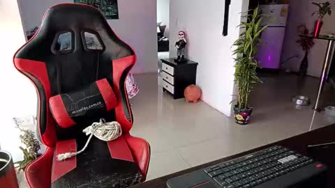 Adam Valencia online show from March 3, 2026, 12:33 pm