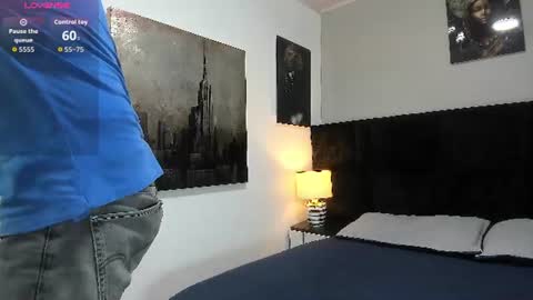 adam_walker_1 online show from June 29, 2026, 3:23 pm