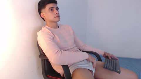 Hello guys excuse my absence I will be absent for several days for health reasons I hope you understand thank you very much. online show from November 7, 2025, 9:42 am