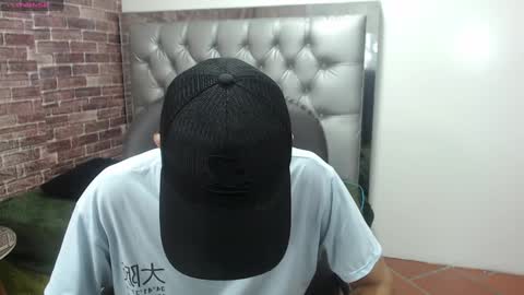 Snapshot of adamcoox chatting on January 12, 2025, 1:16 pm Adam online show from January 12, 2025, 1:16 pm