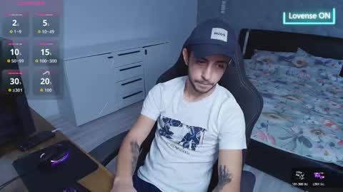 Adam Rayn online show from November 11, 2025, 12:38 pm