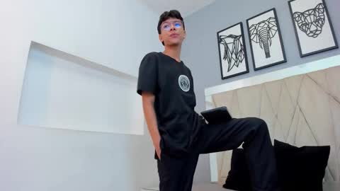 Snapshot of adams_bobby chatting on February 7, 2026, 11:47 am Adams Bobby online show from February 7, 2026, 11:47 am