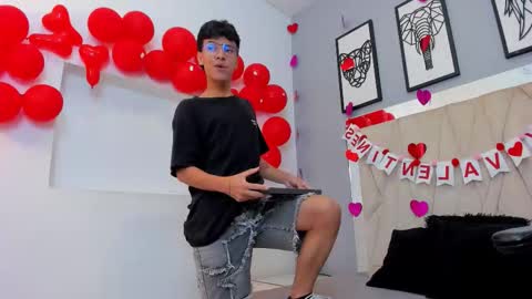 Snapshot of adams_bobby chatting on February 13, 2026, 11:28 am Adams Bobby online show from February 13, 2026, 11:28 am