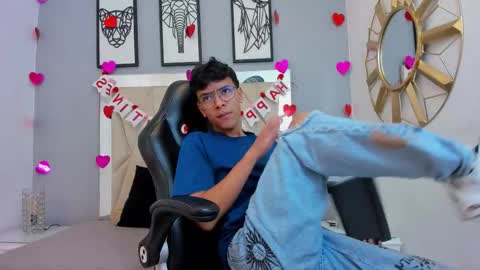 Snapshot of adams_bobby chatting on February 16, 2026, 11:39 am Adams Bobby online show from February 16, 2026, 11:39 am