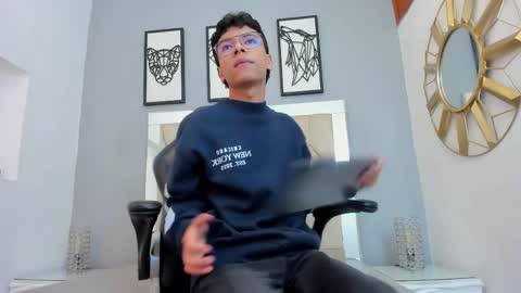 Snapshot of adams_bobby chatting on April 9, 2026, 11:04 am Adams Bobby online show from April 9, 2026, 11:04 am