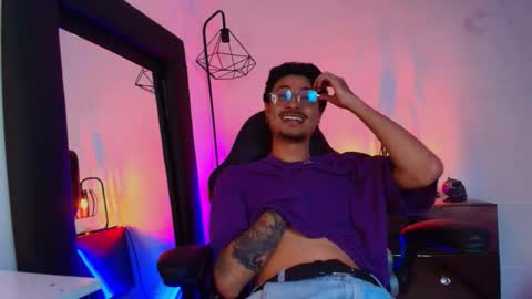 Snapshot of adams_coopper chatting on March 17, 2026, 2:31 pm Adams Coopper online show from March 17, 2026, 2:31 pm