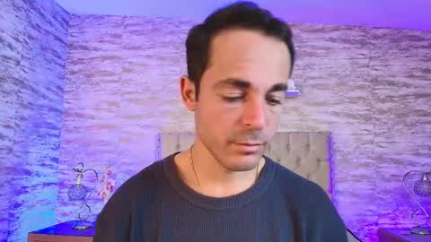 Im Adams Sanz online show from April 16, 2026, 7:25 pm