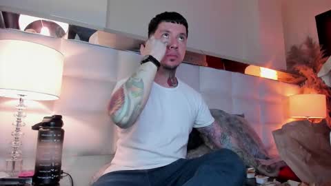 Snapshot of adamtatts chatting on November 5, 2025, 5:07 am Adam online show from November 5, 2025, 5:07 am