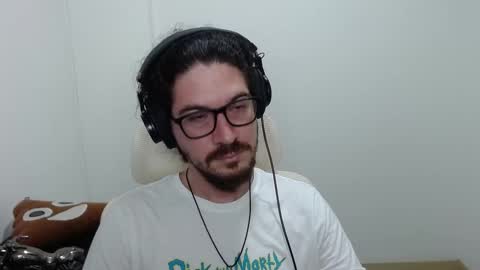 Snapshot of adamussutekh chatting on January 7, 2025, 10:22 am Adam online show from January 7, 2025, 10:22 am