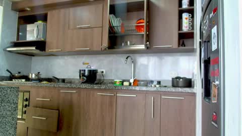 eva online show from December 5, 2024, 5:39 pm