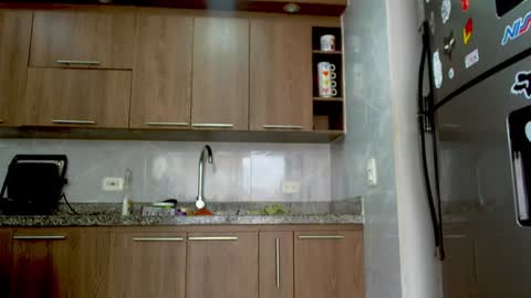 eva online show from December 9, 2024, 3:54 pm