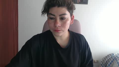 adan_romanoff online show from September 11, 2025, 4:40 pm