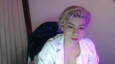 adan_romanoff online show from January 8, 2026, 9:00 am