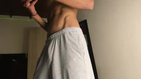 Snapshot of adanxbaby chatting on February 13, 2025, 1:29 am online show from February 13, 2025, 1:29 am