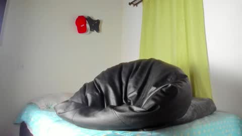 Snapshot of adanxbaby chatting on December 16, 2025, 4:06 am online show from December 16, 2025, 4:06 am