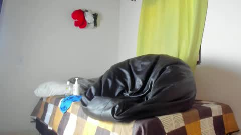 Snapshot of adanxbaby chatting on December 20, 2025, 8:16 pm online show from December 20, 2025, 8:16 pm