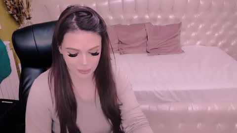 Snapshot of adarubyy chatting on January 25, 2025, 5:18 am adarubyy online show from January 25, 2025, 5:18 am