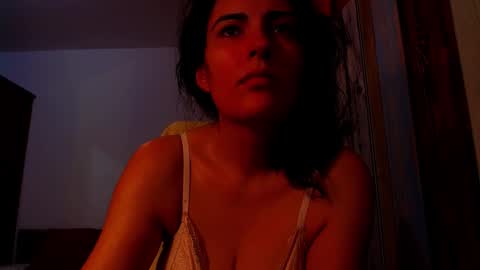 amy        online show from October 19, 2025, 9:59 pm