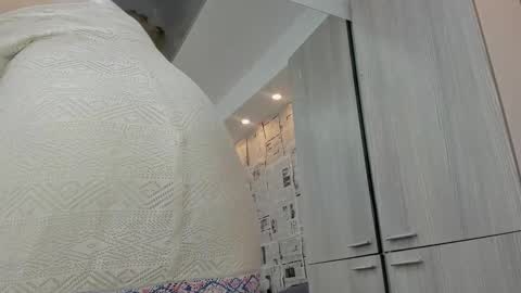 Snapshot of addiflower chatting on December 22, 2024, 3:33 am addi online show from December 22, 2024, 3:33 am