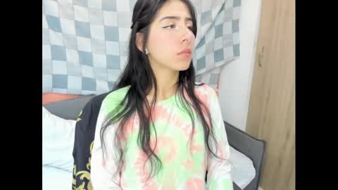 Snapshot of addiflower chatting on November 14, 2025, 8:18 pm addi online show from November 14, 2025, 8:18 pm