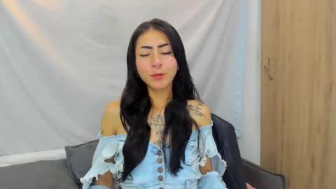 Snapshot of addiflower chatting on January 12, 2026, 3:06 pm addi online show from January 12, 2026, 3:06 pm