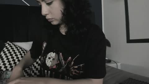Snapshot of adeelinee chatting on January 10, 2025, 9:31 pm Ade online show from January 10, 2025, 9:31 pm