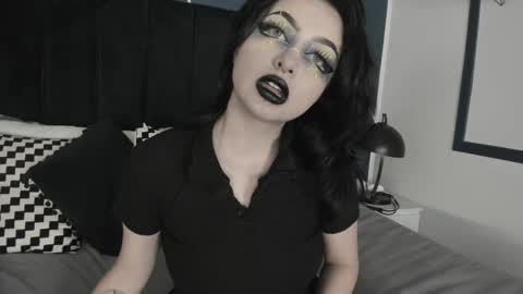 Snapshot of adeelinee chatting on January 21, 2025, 1:08 am Ade online show from January 21, 2025, 1:08 am