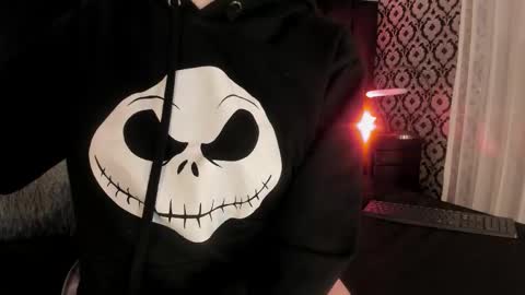 Snapshot of adeelinee chatting on January 5, 2026, 7:50 pm Ade online show from January 5, 2026, 7:50 pm