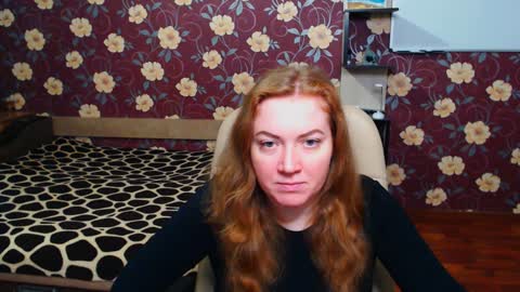 Snapshot of adel_redhead_ chatting on December 5, 2024, 6:11 pm Adel online show from December 5, 2024, 6:11 pm