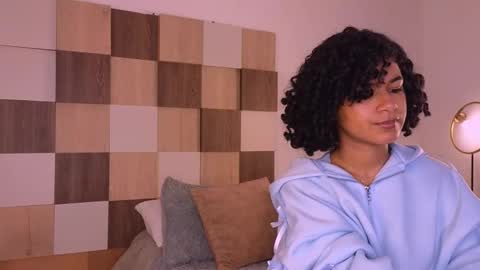 Andrea online show from January 15, 2026, 11:48 am