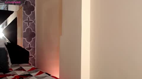 Snapshot of adele_cruzz chatting on January 10, 2026, 10:25 pm adele cruzz online show from January 10, 2026, 10:25 pm