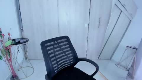 Snapshot of adele_sweett chatting on July 8, 2026, 11:04 am Carolina online show from July 8, 2026, 11:04 am