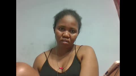 adelealy online show from October 17, 2025, 7:44 am