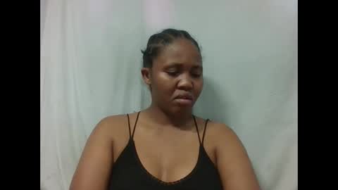 adelealy online show from November 28, 2025, 8:39 am