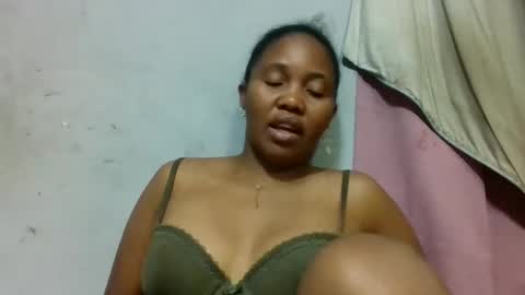 adelealy online show from June 3, 2026, 2:47 am