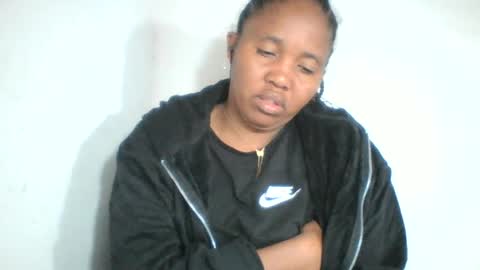 adelealy online show from July 27, 2026, 1:01 am