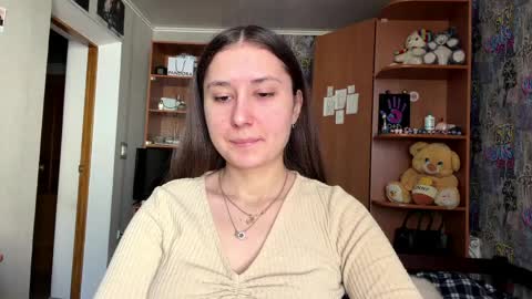 Poly online show from April 1, 2026, 8:04 am