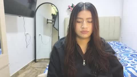 adellein foxx online show from July 14, 2026, 6:24 pm