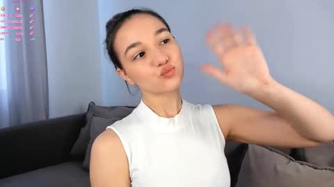 Snapshot of adelexx_zll chatting on February 25, 2026, 4:33 am adelexx_zll online show from February 25, 2026, 4:33 am